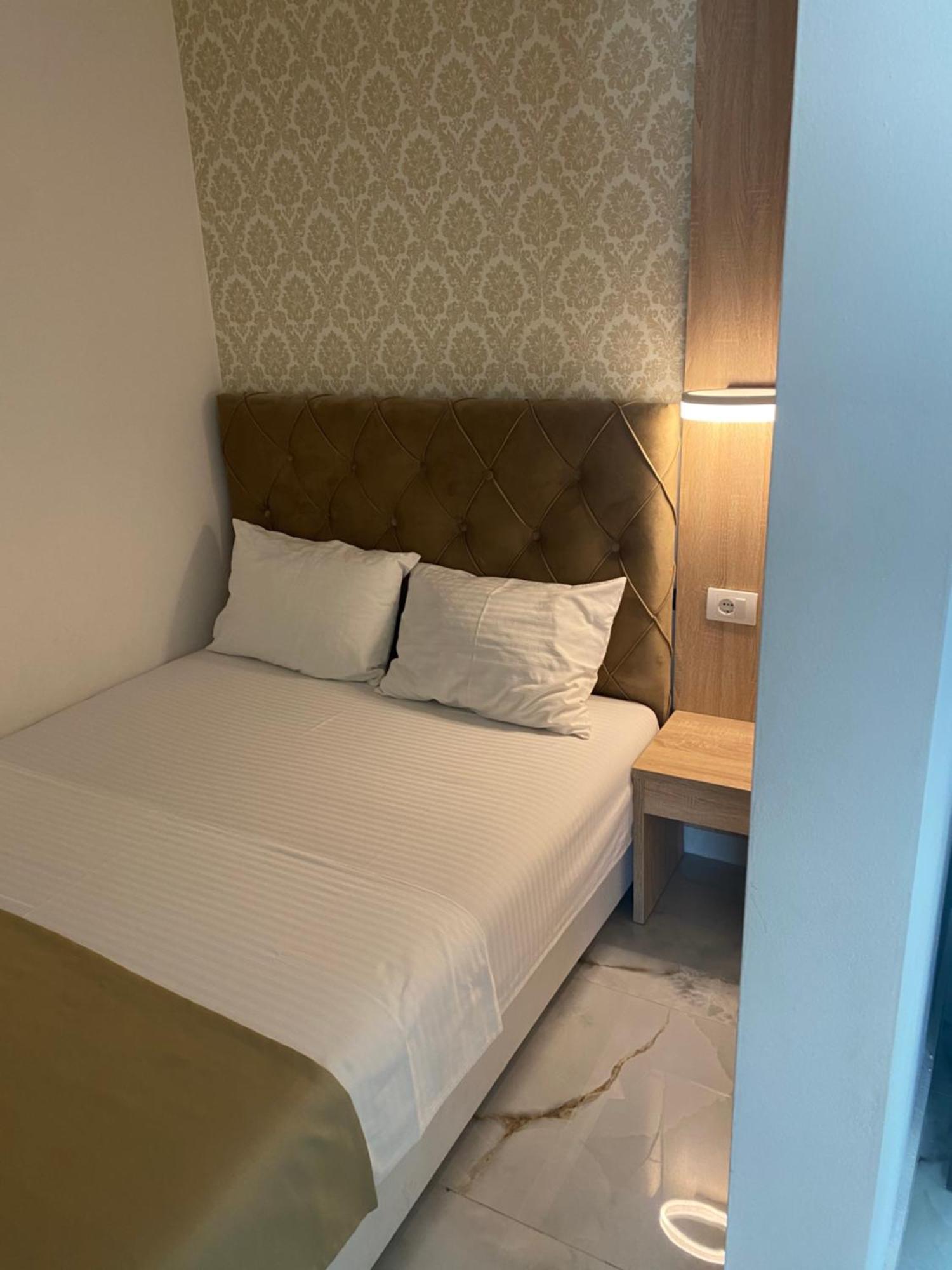 Apartments Vila Sara M Улцин Екстериор снимка